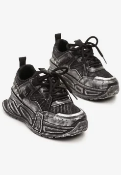 Czarne Sneakersy na Platformie z Ozdobnym Tłoczeniem Lurine