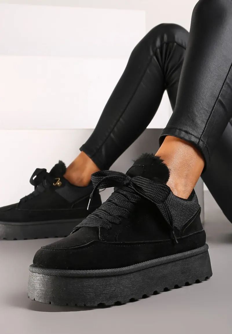 Czarne Sneakersy na Platformie ze Sznurowaniem Ozdobione Futerkiem Vaivelle