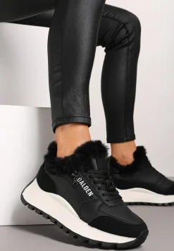 Czarne Sneakersy na Platformie z Napisem Sznurowaniem i Futerkiem Vazina
