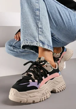 Czarne Sneakersy na Tłoczonej Platformie Wykończone Podwójnym Sznurowaniem Elirica