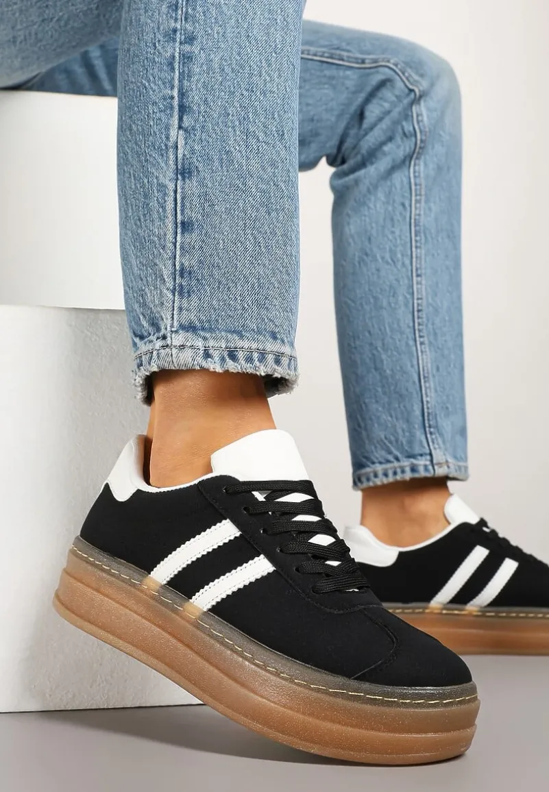 Czarne Sneakersy na Tłoczonej Platformie Ozdobione Paskami Felainora