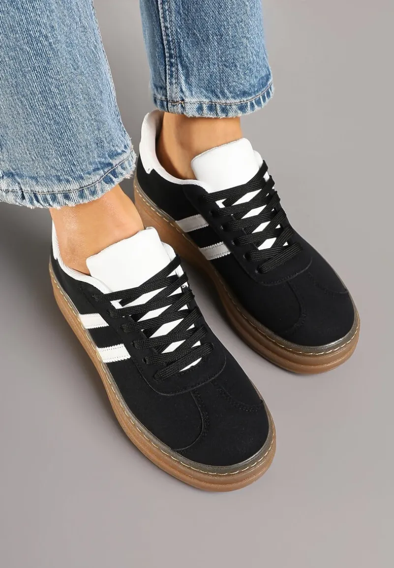 Czarne Sneakersy na Tłoczonej Platformie Ozdobione Paskami Felainora