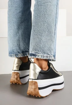 Czarne Sneakersy na Tłoczonej Platformie w Streetwearowym Stylu Hanerith