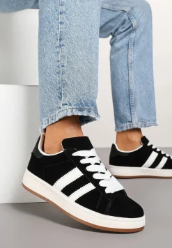 Czarne Sneakersy Ozdobione Paskami Dolirenna