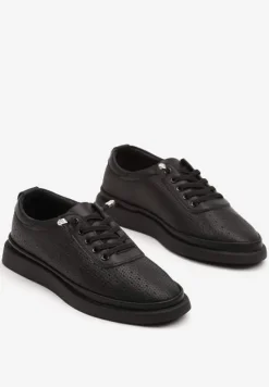 Czarne Sneakersy Skórzane z Perforacją i Ozdobą Neorielina