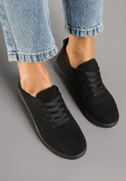 Czarne Sneakersy z Ażurowymi Wycięciami Telanoria