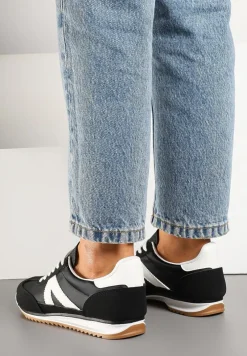 Czarne Sneakersy z Geometrycznym Wzorem Zoloti