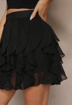 Czarne Spódnico-Spodenki z Falbankami Vikairis