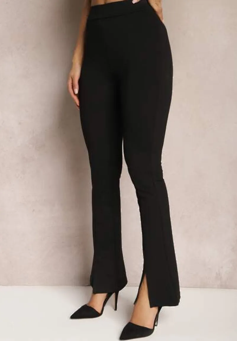 Czarne Spodnie Flare z Rozcięciem przy Nogawce Hekenia