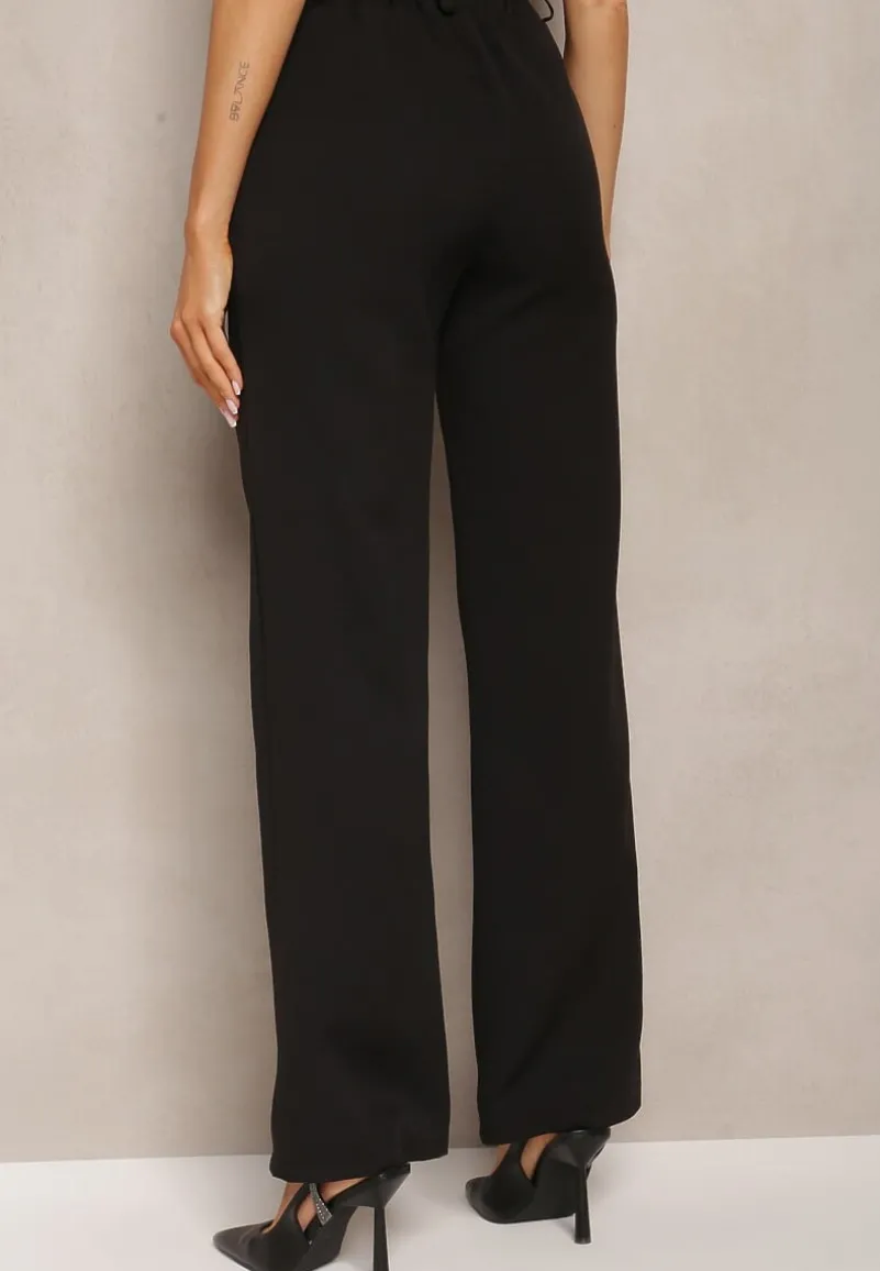 Czarne Spodnie Garniturowe z Lekko Rozszerzanymi Nogawkami Lienta