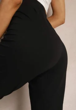 Czarne Spodnie z Bawełny o Długości 3/4 Legginsy Abiknia