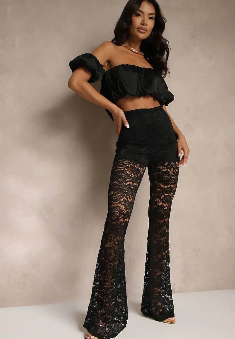 Czarne Spodnie z Koronki o Fasonie Dzwonów Ovilisse