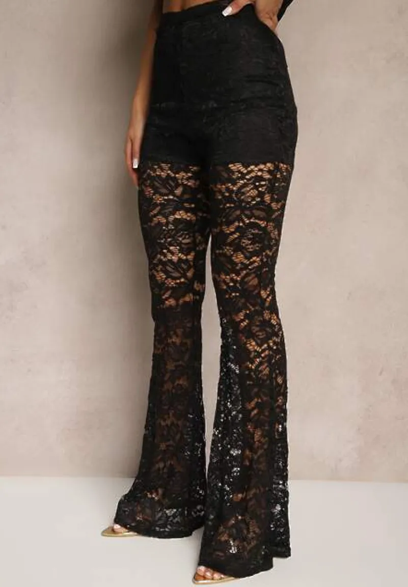 Czarne Spodnie z Koronki o Fasonie Dzwonów Ovilisse