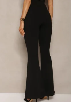 Czarne Spodnie z Rozszerzanymi Nogawkami i Łańcuchem Banni