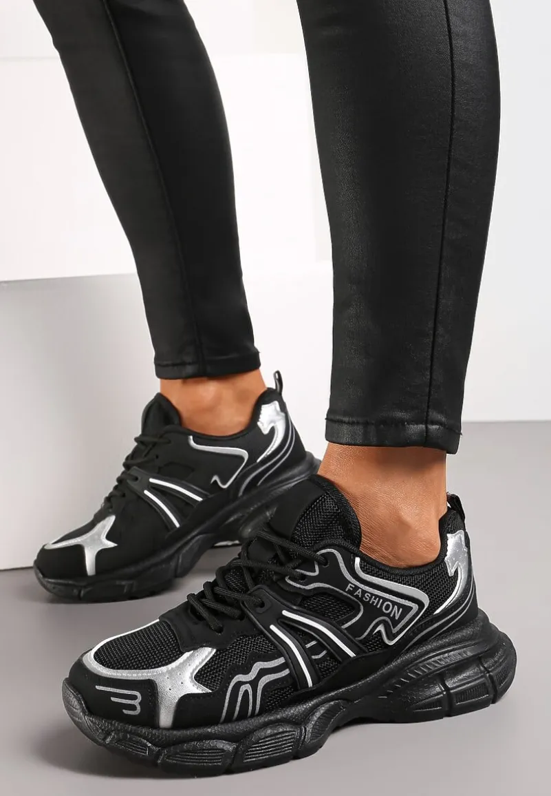 Czarne Sznurowane Buty Sportowe na Płaskiej Podeszwie z Siateczką i Ozdobnymi Wstawkami Bellaraz