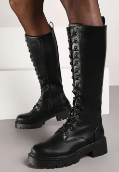 Czarne Sznurowane Kozaki na Platformie z Tłoczeniem w Stylu Workerów Izalita