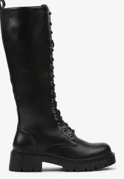 Czarne Sznurowane Kozaki na Platformie z Tłoczeniem w Stylu Workerów Izalita