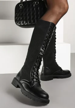 Czarne Sznurowane Kozaki z Prążkowaną Dzianinową Cholewką Florinissa