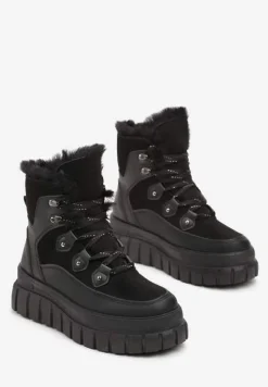 Czarne Sznurowane Traperki na Platformie z Wycięciami Paavola