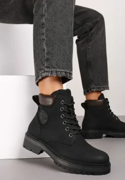 Czarne Sznurowane Traperki z Nubuku o Klasycznym Fasonie Tirilaine