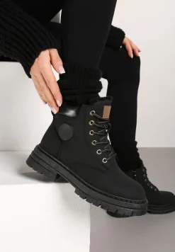 Czarne Sznurowane Traperki na Grubej Podeszwie Veluxa