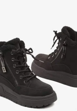 Czarne Sznurowane Trapery z Ekozamszu Ocieplane na Płaskiej Podeszwie Ozdobione Suwakiem Esaviren