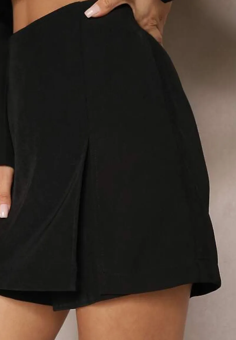 Czarne Szorty Imitujące Spódniczkę Mini z Rozcięciem Kalvire