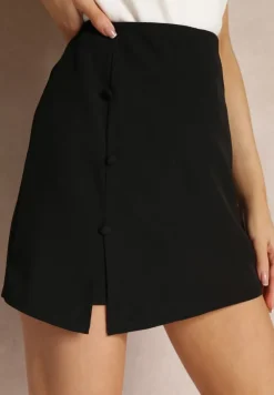 Czarne Szorty Imitujące Spódnice Isonee