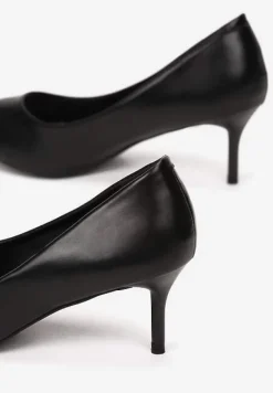 Czarne Szpilki Kalineira