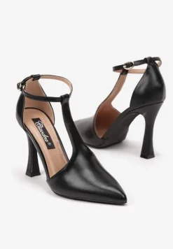 Czarne Szpilki Ozdobione Paskiem Wokół Kostki Nelisia