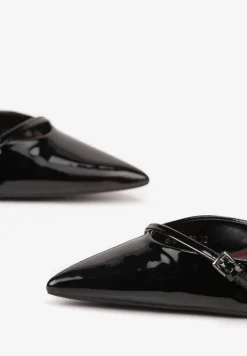 Czarne Szpilki Vices z Lakierowanym Połyskiem i Ozdobną Sprzączką Tilonea