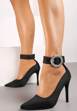 Czarne Szpilki Wykończone Sprzączką z Cyrkoniami Nelsitha