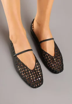 Czarne Szydełkowe Balerinki w Stylu Boho z Paskiem Vomea