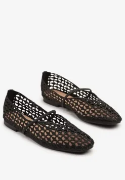 Czarne Szydełkowe Balerinki w Stylu Boho z Paskiem Vomea