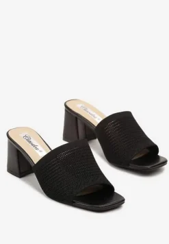 Czarne Szydełkowe Klapki na Słupkowym Obcasie Idaretia