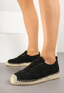 Czarne Tenisówki Ozdobione Plecionką i Ażurowym Wzorem Mevienne