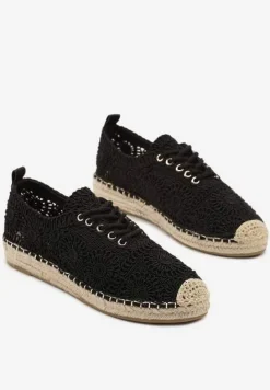 Czarne Tenisówki Ozdobione Plecionką i Ażurowym Wzorem Mevienne