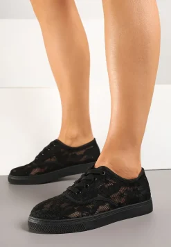 Czarne Tenisówki Ozdobione Koronką Orrisanne