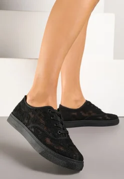 Czarne Tenisówki Ozdobione Koronką Orrisanne