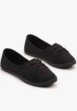 Czarne Tenisówki Vices z Drobnym Sznurowaniem Telithia