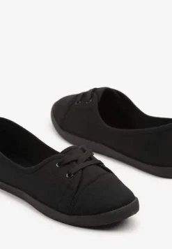 Czarne Tenisówki Vices z Drobnym Sznurowaniem Telithia