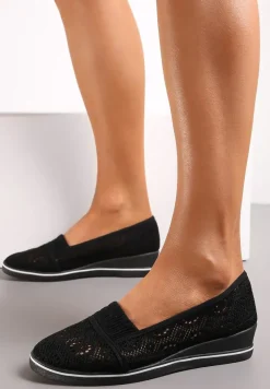 Czarne Tenisówki z Ażurowej Siateczki na Niskiej Koturnie Nerurae