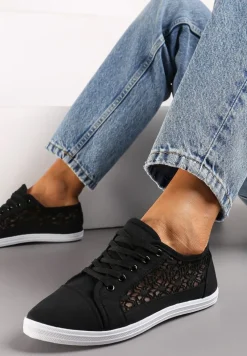 Czarne Tenisówki z Ażurowymi Wstawkami Po Bokach Salessa