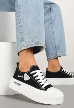 Czarne Trampki na Platformie z Ozdobnym Napisem i Sercem Laviere