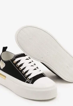 Czarne Trampki na Platformie z Metalicznymi Sercami Florvila