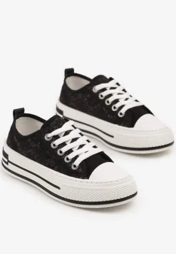 Czarne Trampki na Platformie z Niską Cholewką i Koronką Jenalora