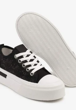 Czarne Trampki na Platformie Ozdobione Haftem Talauri