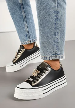 Czarne Trampki na Platformie z Ozdobną Aplikacją w Kształcie Motyla Haniriel