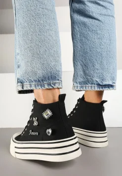 Czarne Trampki na Platformie Ozdobione Metalicznymi Aplikacjami Jalzedis