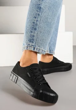 Czarne Trampki na Tłoczonej Platformie Maivoria